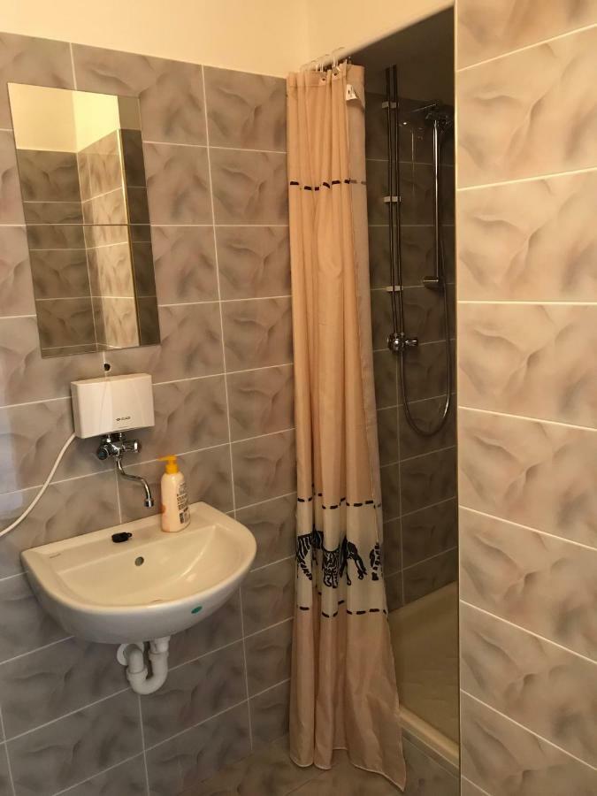 Ubytovani U Valasskych Ponozek Hovezi Exterior foto