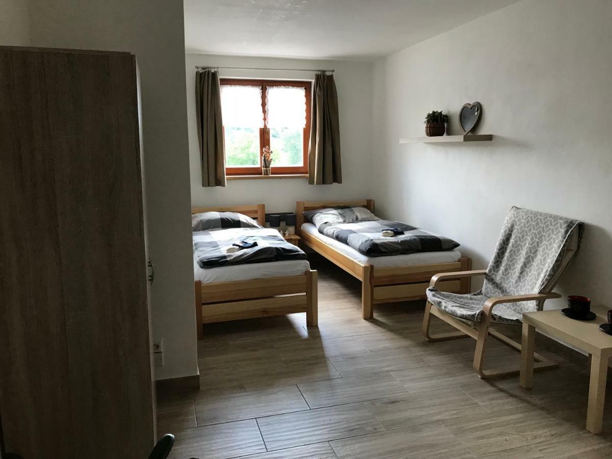 Ubytovani U Valasskych Ponozek Hovezi Exterior foto